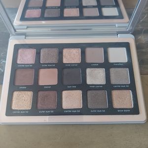 COPY-Relisted-Natasha Denona Glam Eyeshadow Palette